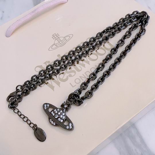 Vivienne Westwood necklace 11lyh63